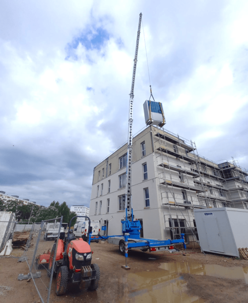 Grue multifonctions sur remorque